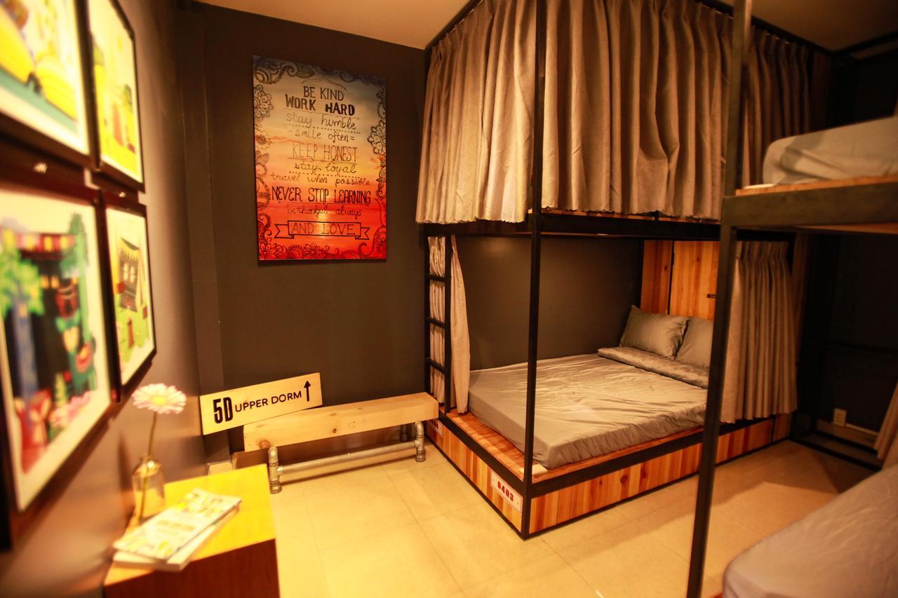 5D Upper Dorm Vandrehjem Da Nang Eksteriør billede